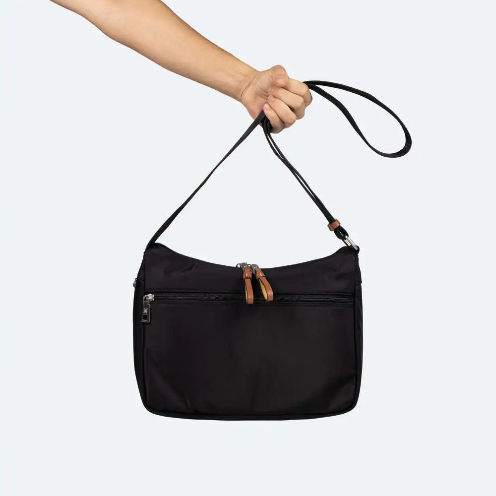XPLORE CROSSBODY MEDIUM BLACK