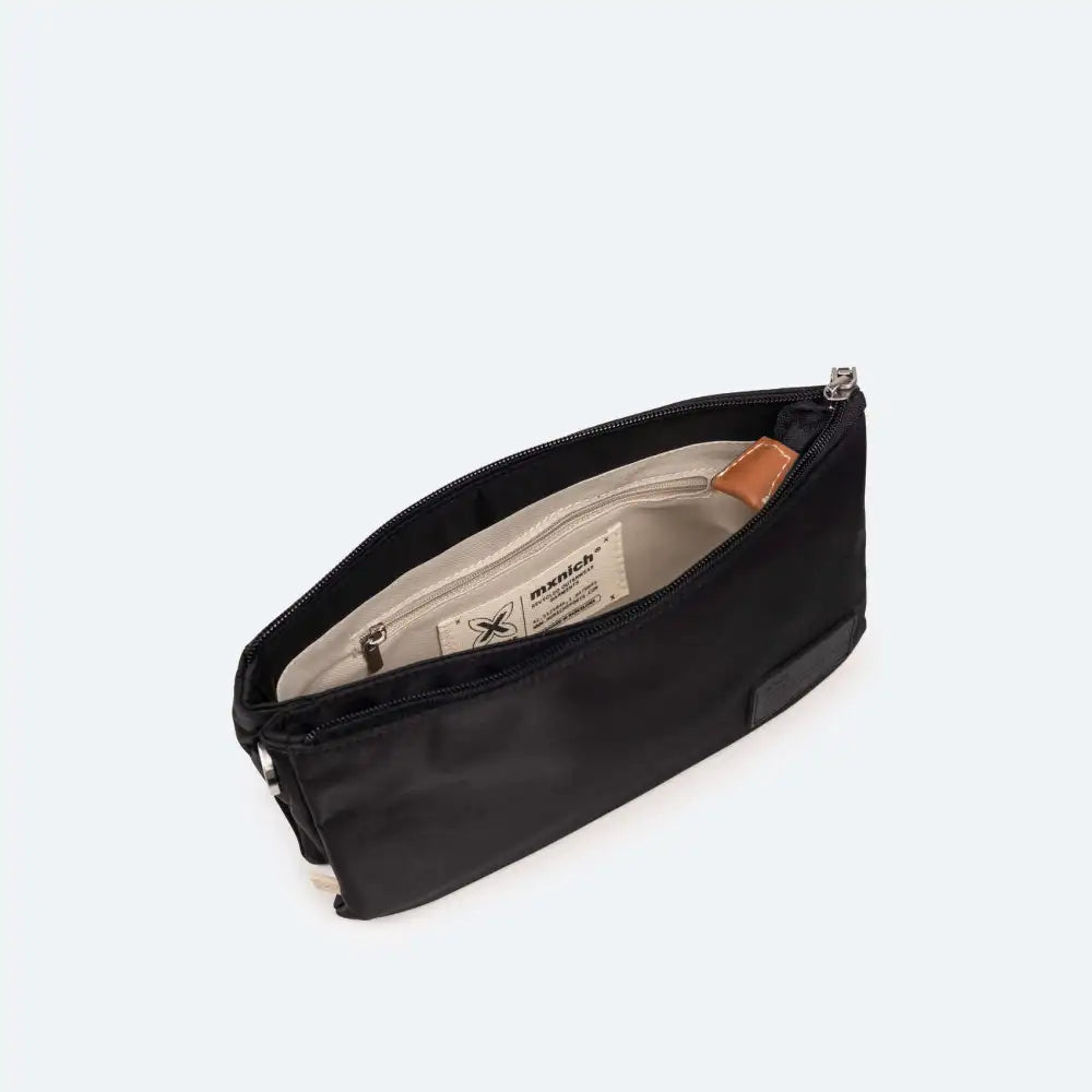 XPLORE CROSSBODY BLACK